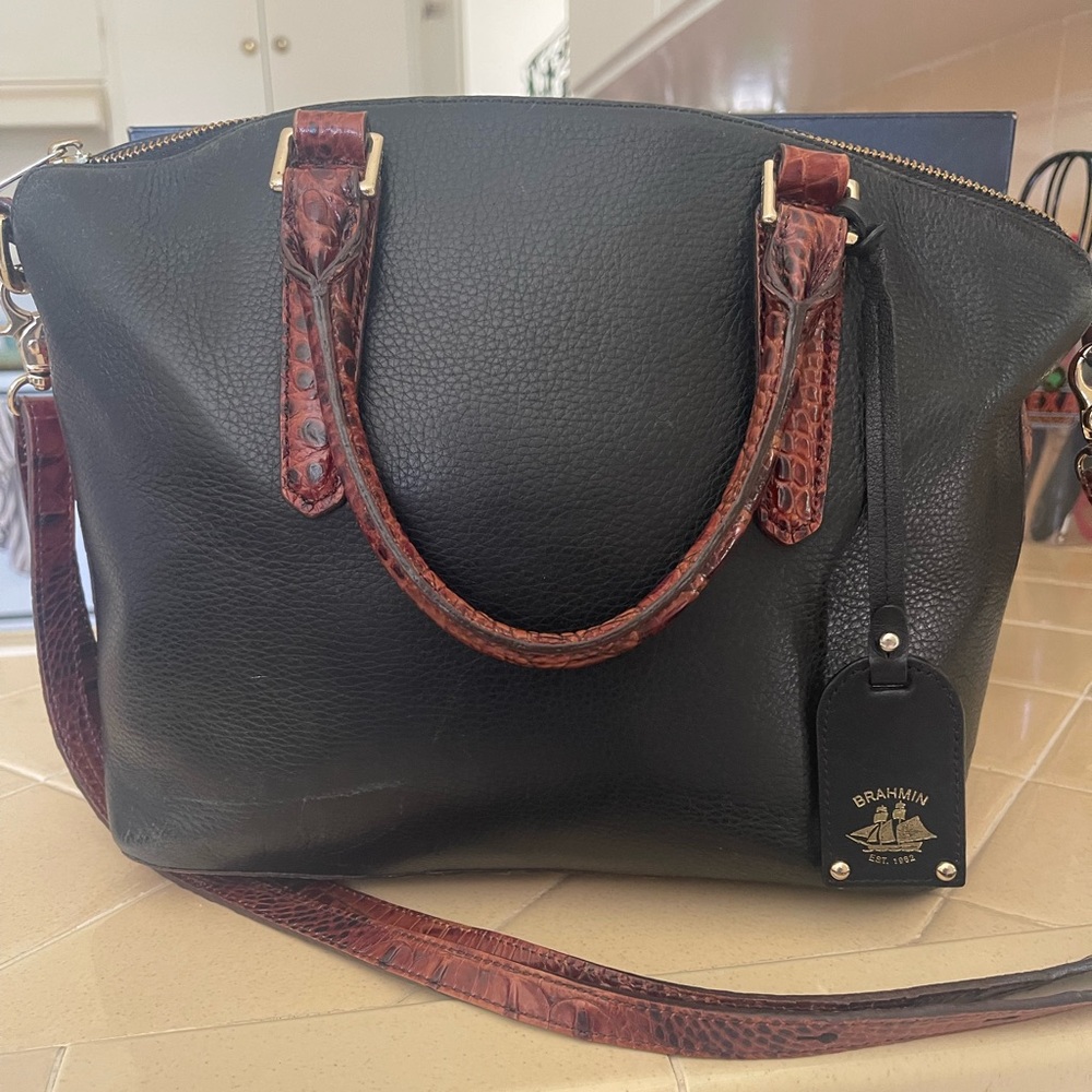 Brahmin Duxbury Satchel with Matching Wallet - Picture 2 of 12